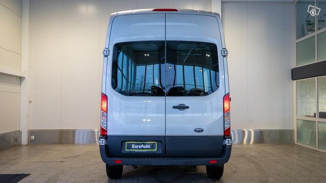 Ford Transit 11