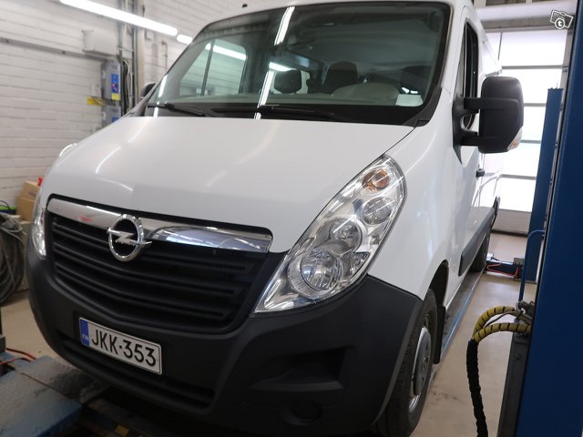 Opel Movano