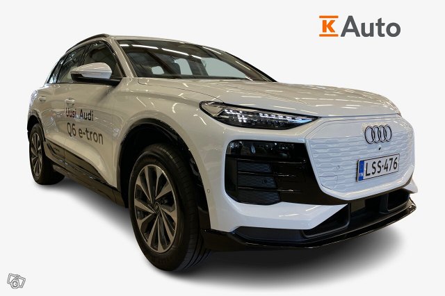 AUDI Q6 E-tron