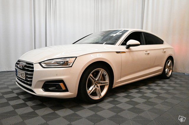 Audi A5 3