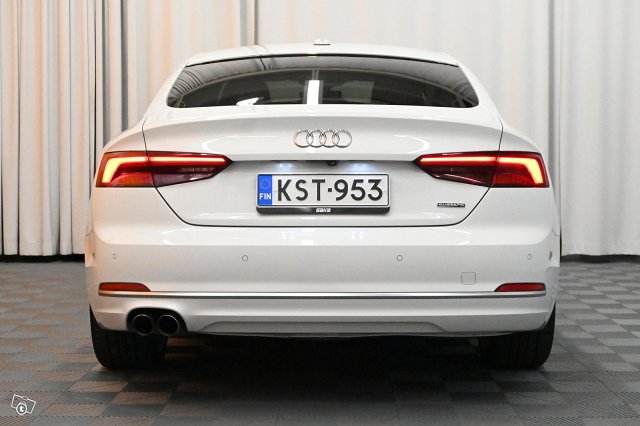 Audi A5 5