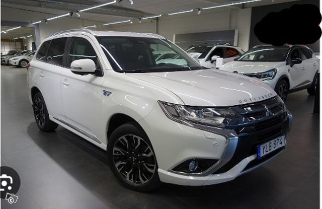 MITSUBISHI OUTLANDER PHEV