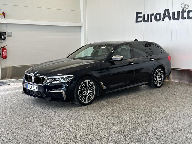 BMW M550d 13