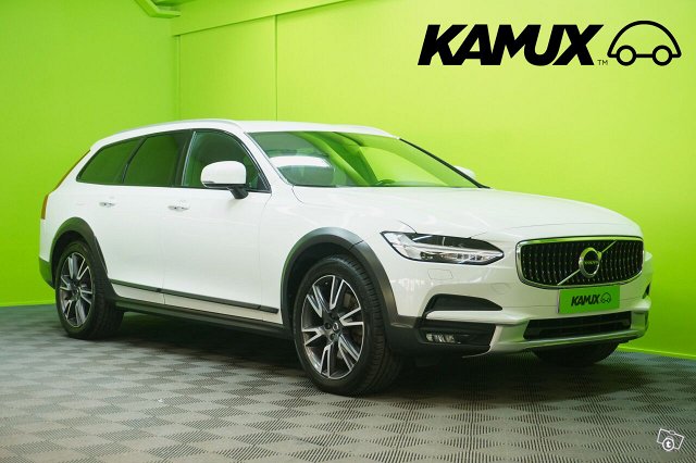 Volvo V90 Cross Country