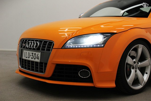 Audi TTS 5