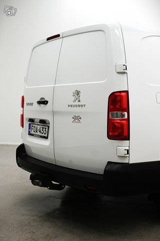 Peugeot Expert 5