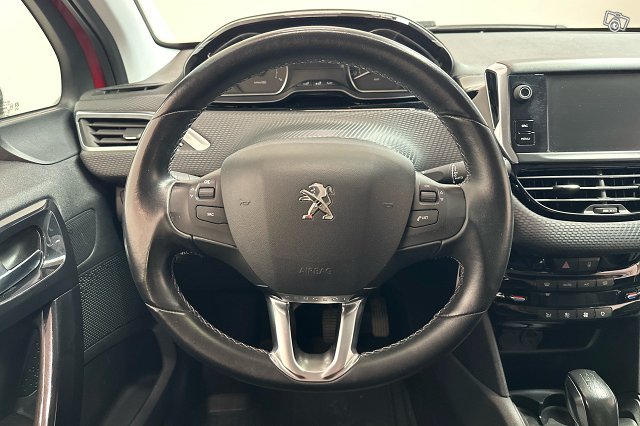 Peugeot 208 17