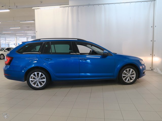 SKODA Octavia 7