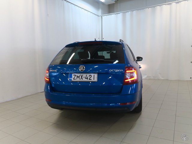 SKODA Octavia 11