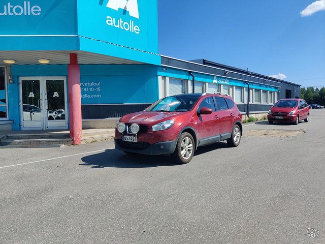 Nissan Qashqai+2