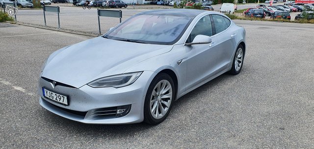 Tesla Model S, kuva 1