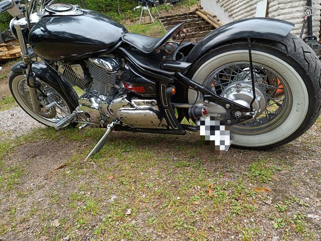 Yamaha xvs 1100 dragstar 4