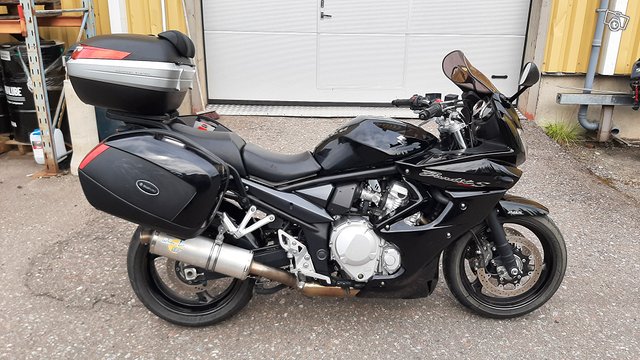 Suzuki GSF 1250 SA Bandit ABS Täyskatteella!, kuva 1