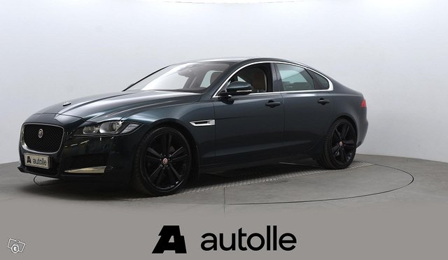 Jaguar XF, kuva 1