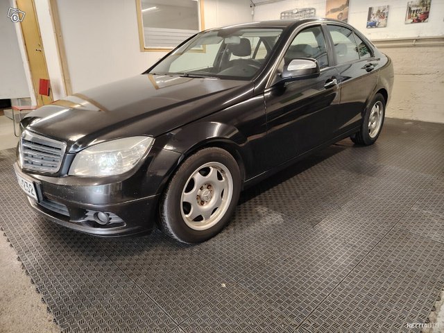 Mercedes-Benz C, kuva 1