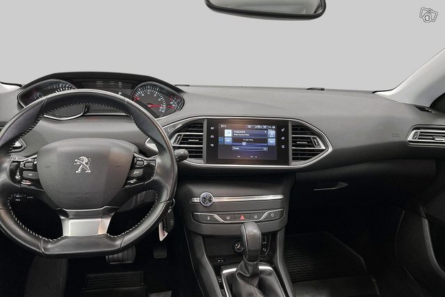 Peugeot 308 13