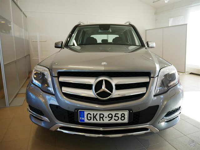 MERCEDES-BENZ GLK 2