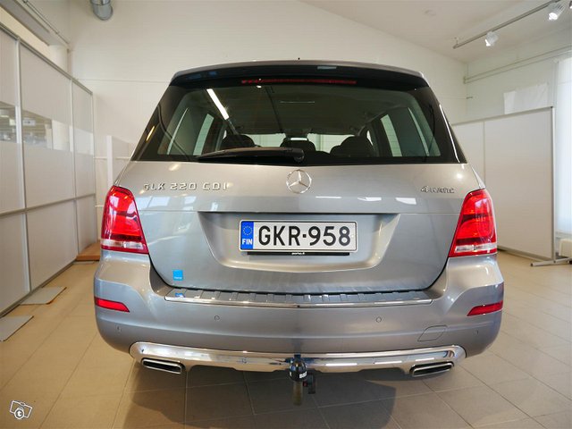 MERCEDES-BENZ GLK 4