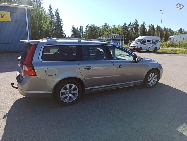 Volvo V70 22