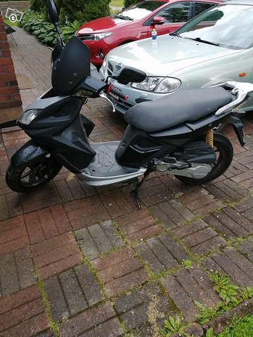 Kymco super8, kuva 1