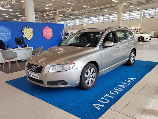 VOLVO V70, kuva 1