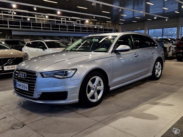 AUDI A6