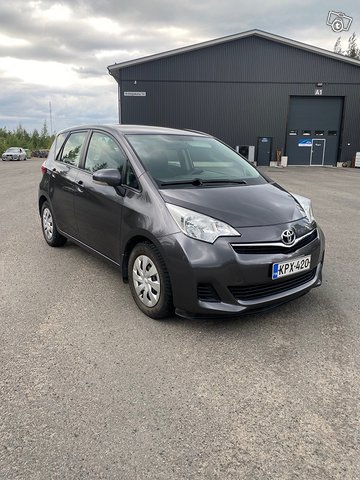 Toyota Verso, kuva 1