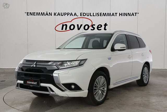 MITSUBISHI OUTLANDER PHEV