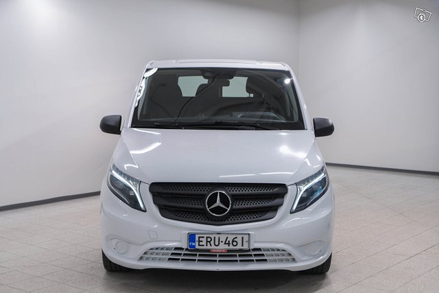 Mercedes-Benz Vito 2