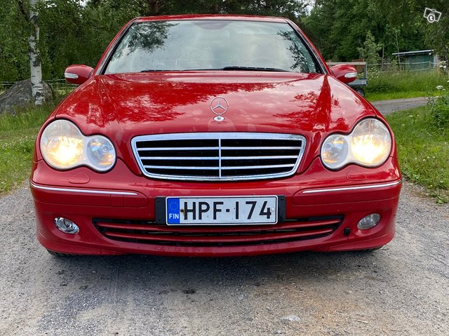 Mercedes-Benz C-sarja 3