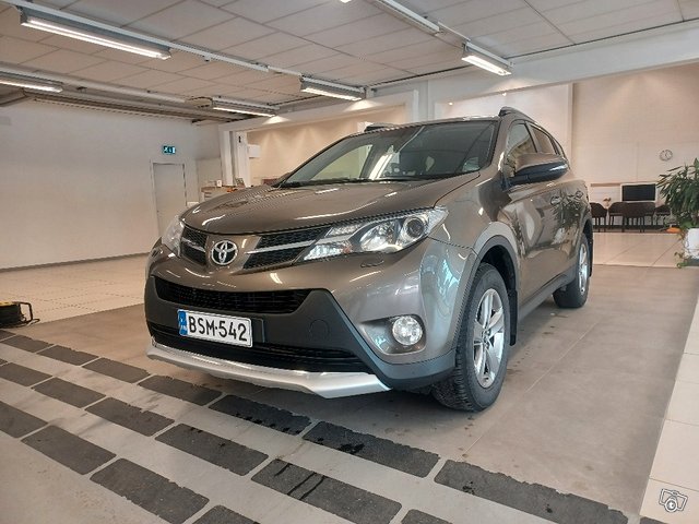 TOYOTA RAV4, kuva 1