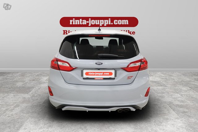 FORD FIESTA 6