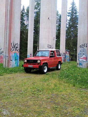 Daihatsu Rocky, kuva 1