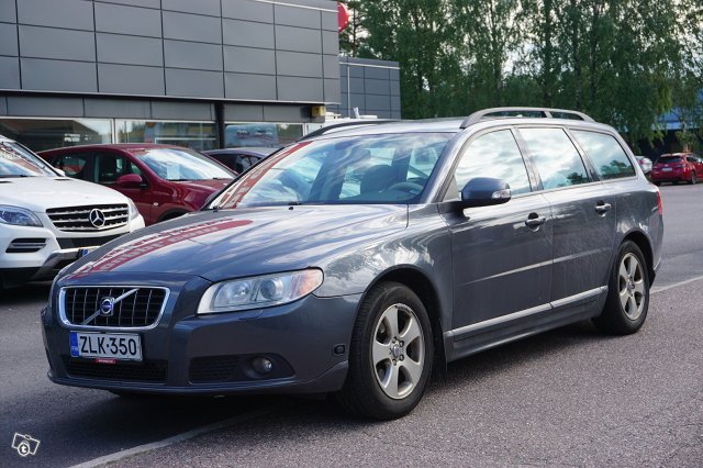 Volvo V70, kuva 1