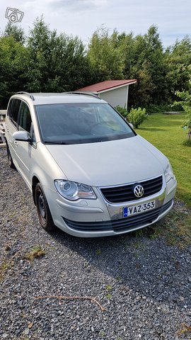 Volkswagen Touran, kuva 1