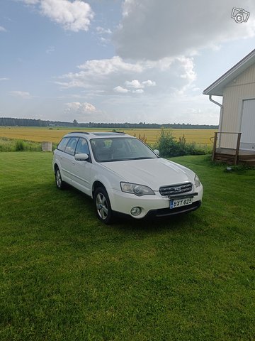 Subaru Outback 1