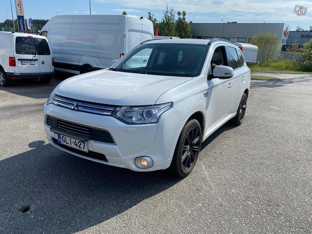 Mitsubishi Outlander PHEV