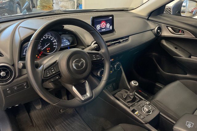 Mazda CX-3 6