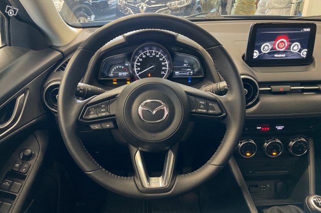 Mazda CX-3 23