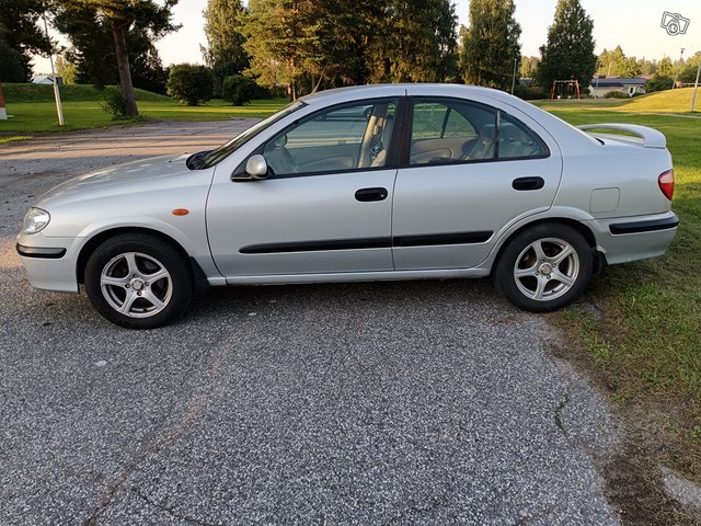 Nissan Almera, kuva 1