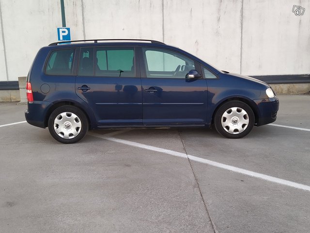 Volkswagen Touran 5