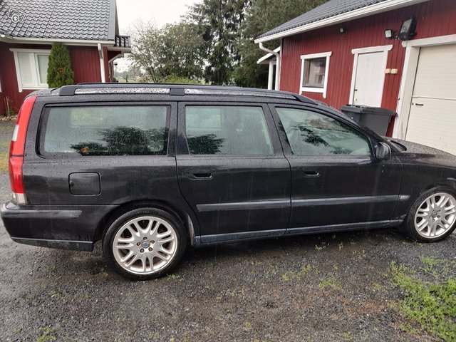 Volvo V70, kuva 1