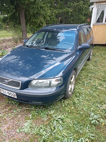 Volvo V70, kuva 1