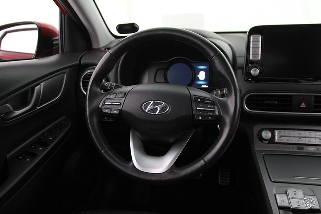 Hyundai Kona Electric 14