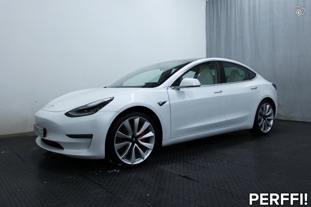 Tesla Model 3, kuva 1