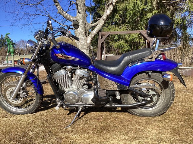 Honda Shadow 650 2