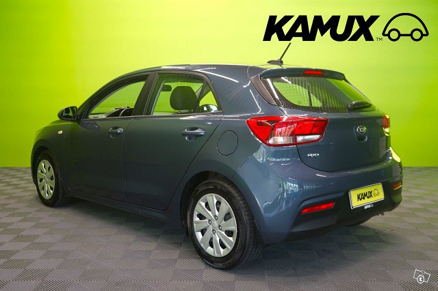 Kia Rio 6