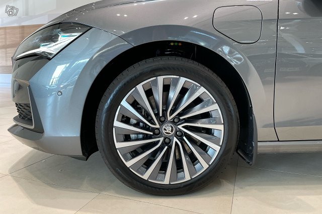 Skoda Superb 11