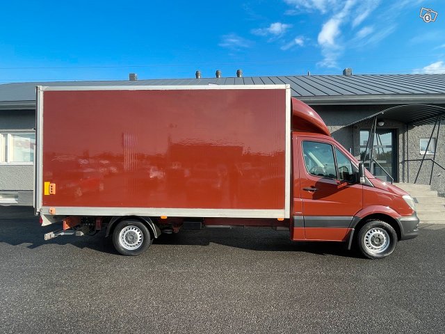 Mercedes-Benz Sprinter 2