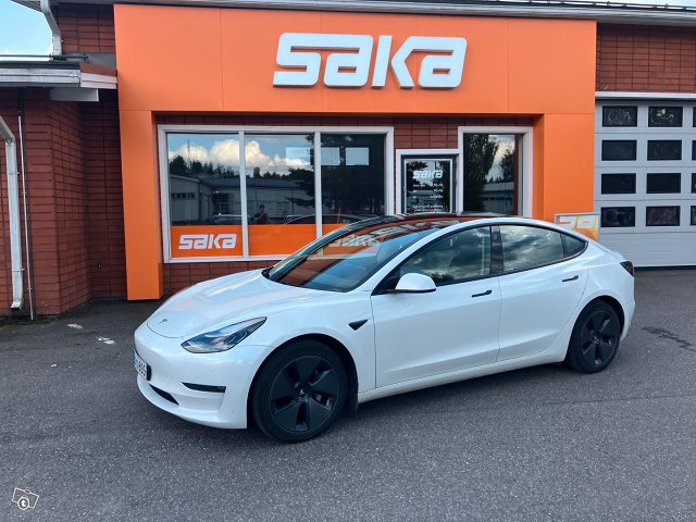 Tesla Model 3, kuva 1